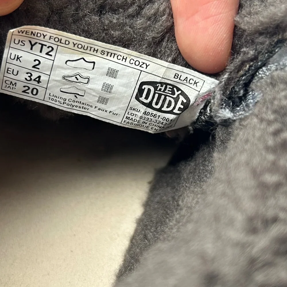Hey Dude Wendy Fold Youth Stitch Cozy Shoes YT2 Black Gray Fleece Slip On Bootie